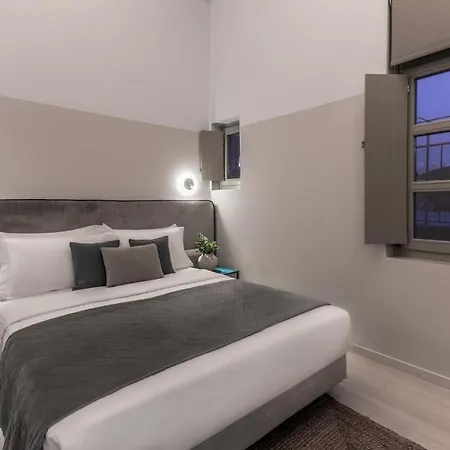 Octavia Rooms Corinth Exterior photo